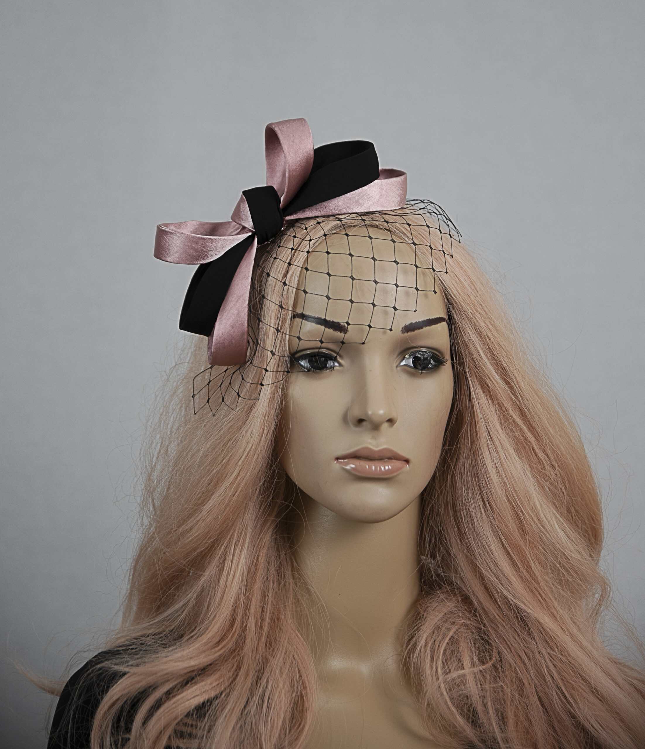 Black fascinator with short net. Very popular design! - Image 8