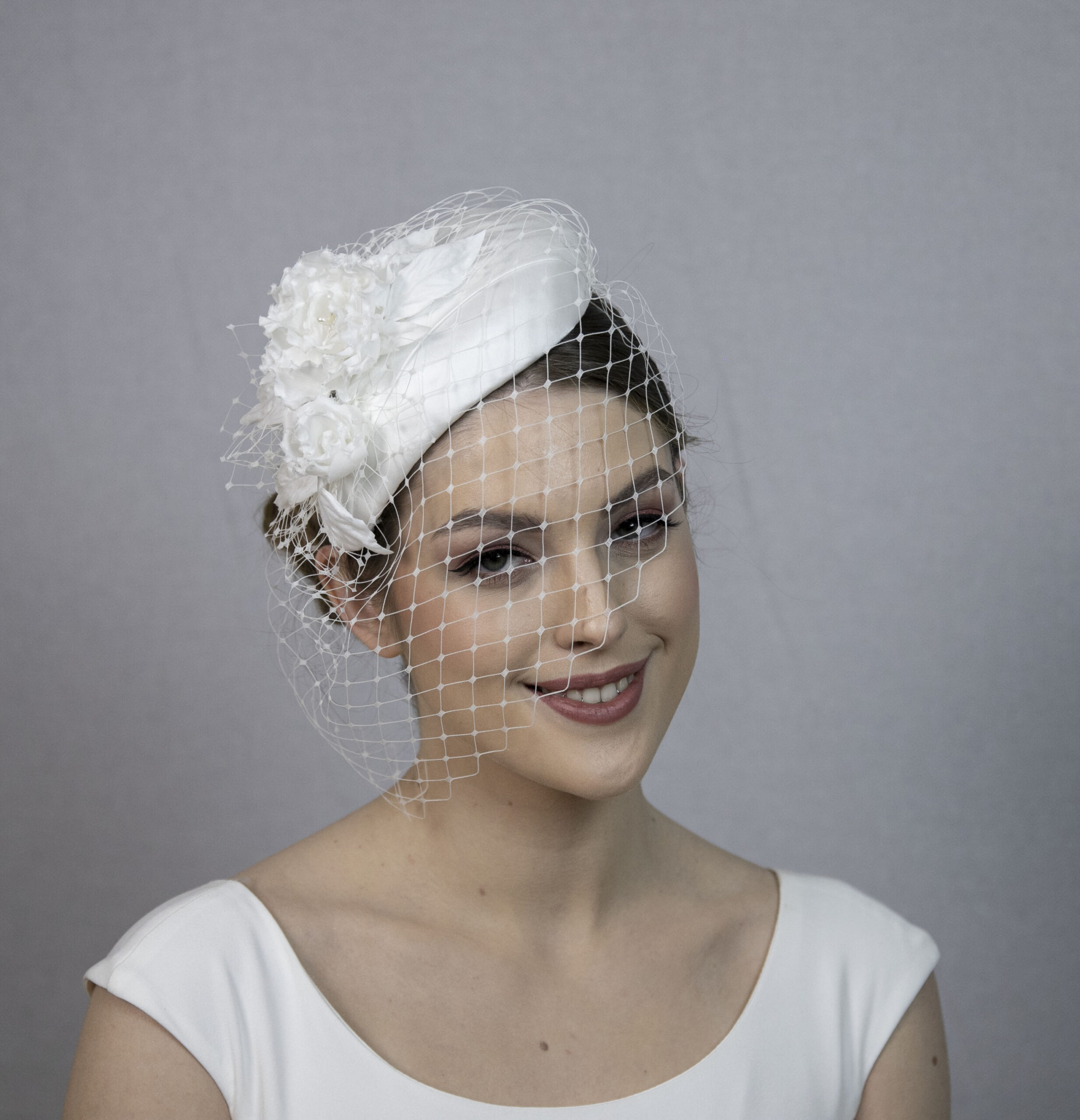 White silk wedding hat. White bridal hat with veil. - Image 4