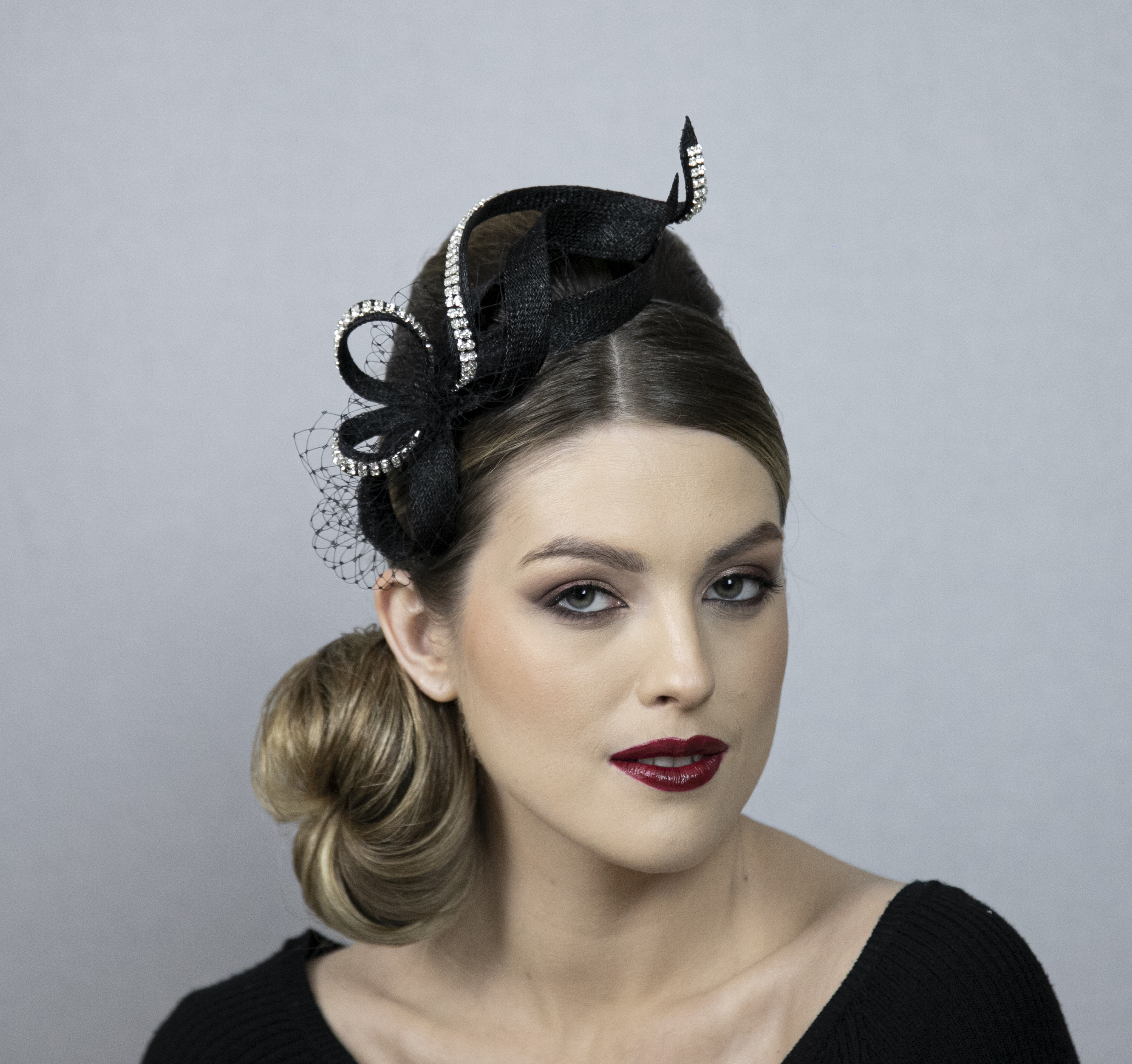 Black fascinator with silver rhinestones. - Image 2