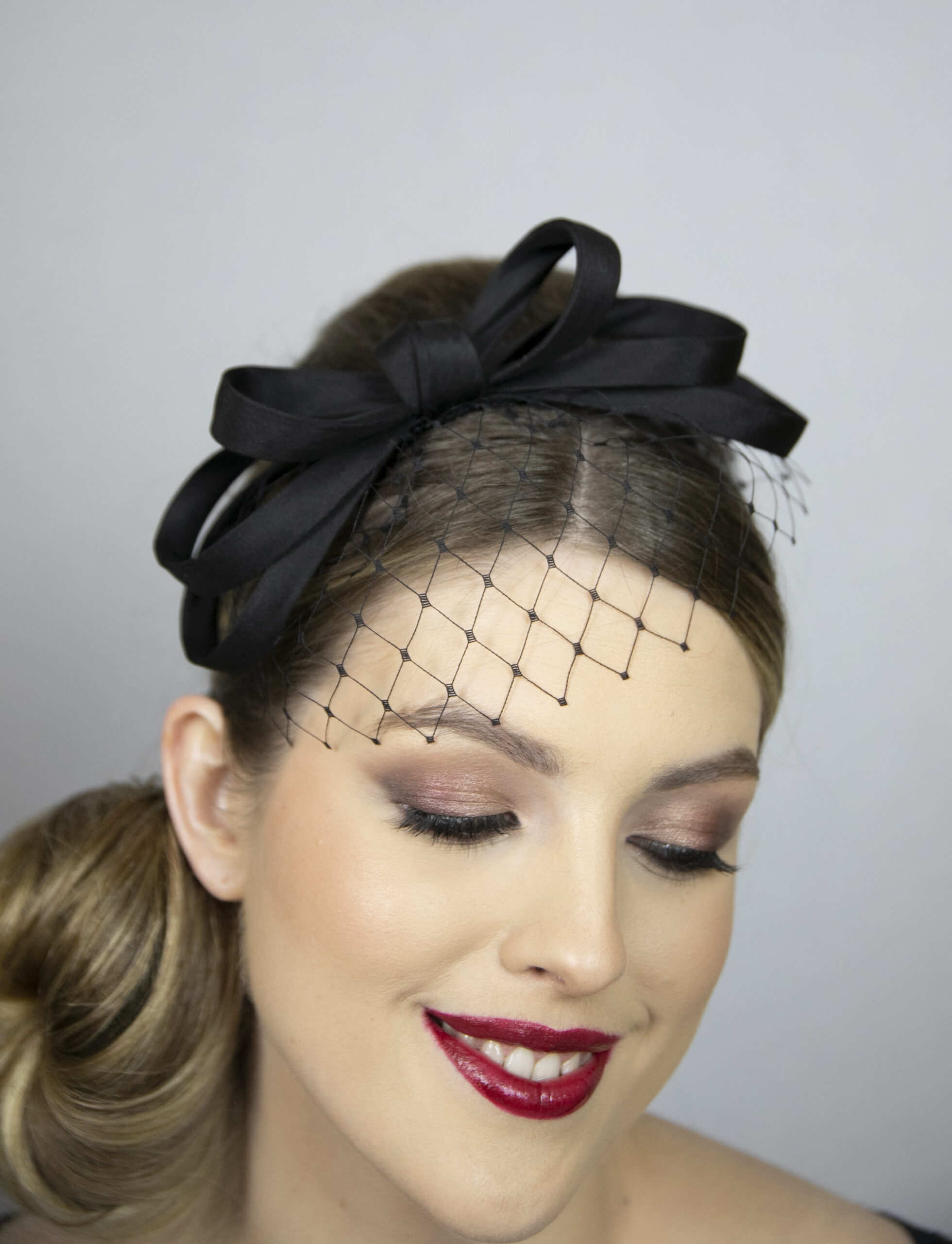 Black fascinator with short net. Very popular design! - Image 3
