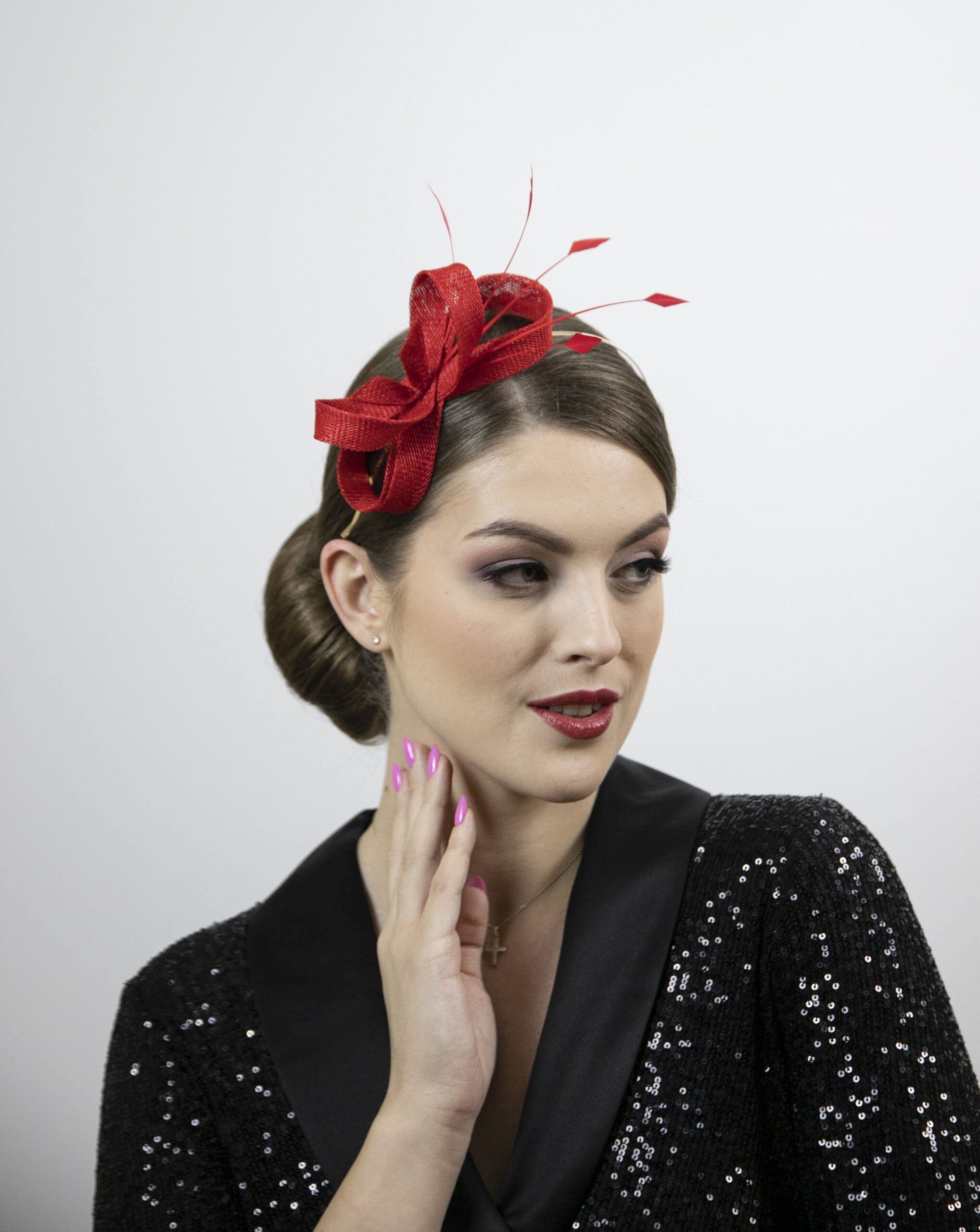Red small fascinator. Red feather fascinator. - Image 5