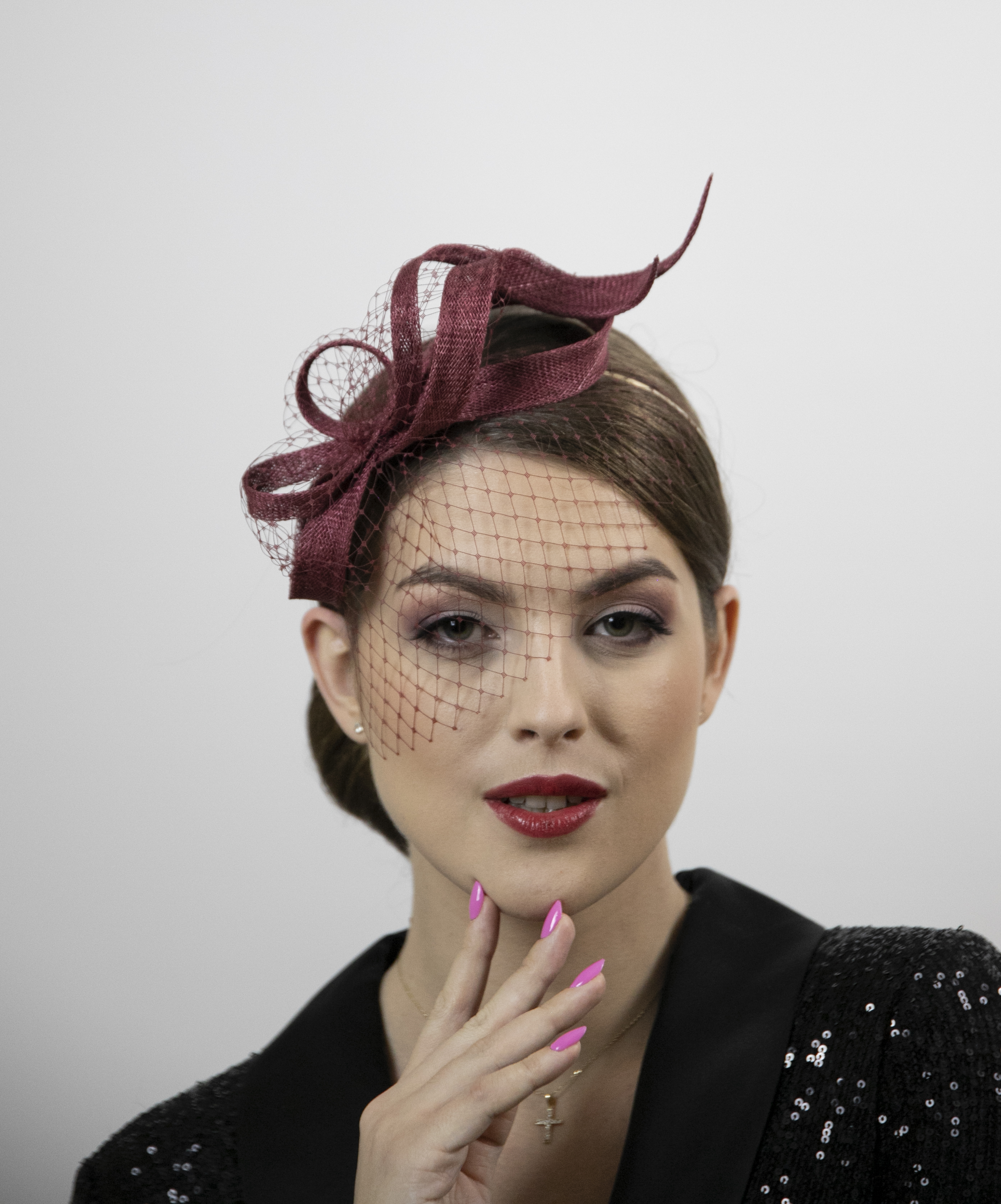 Burgundy red fascinator. Red wine fascinator. - Image 3