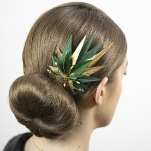 Green feather fascinator comb
