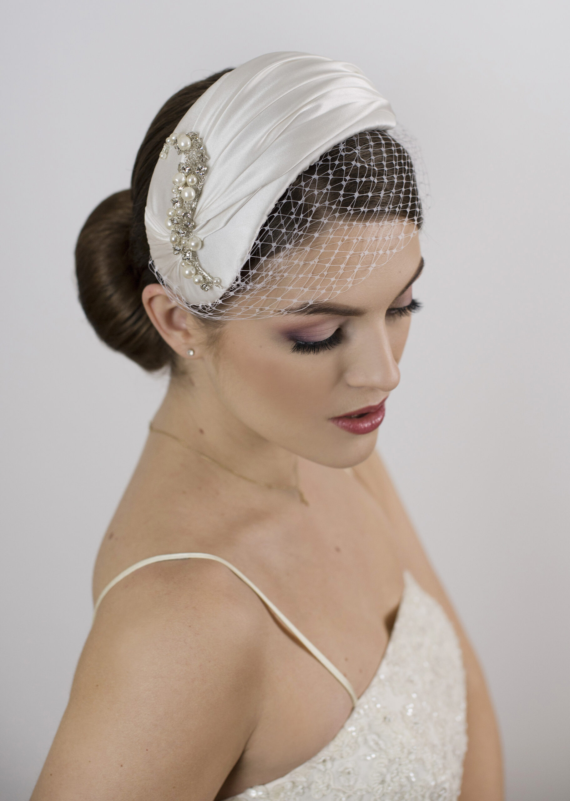 Bridal headpiece. - Image 4