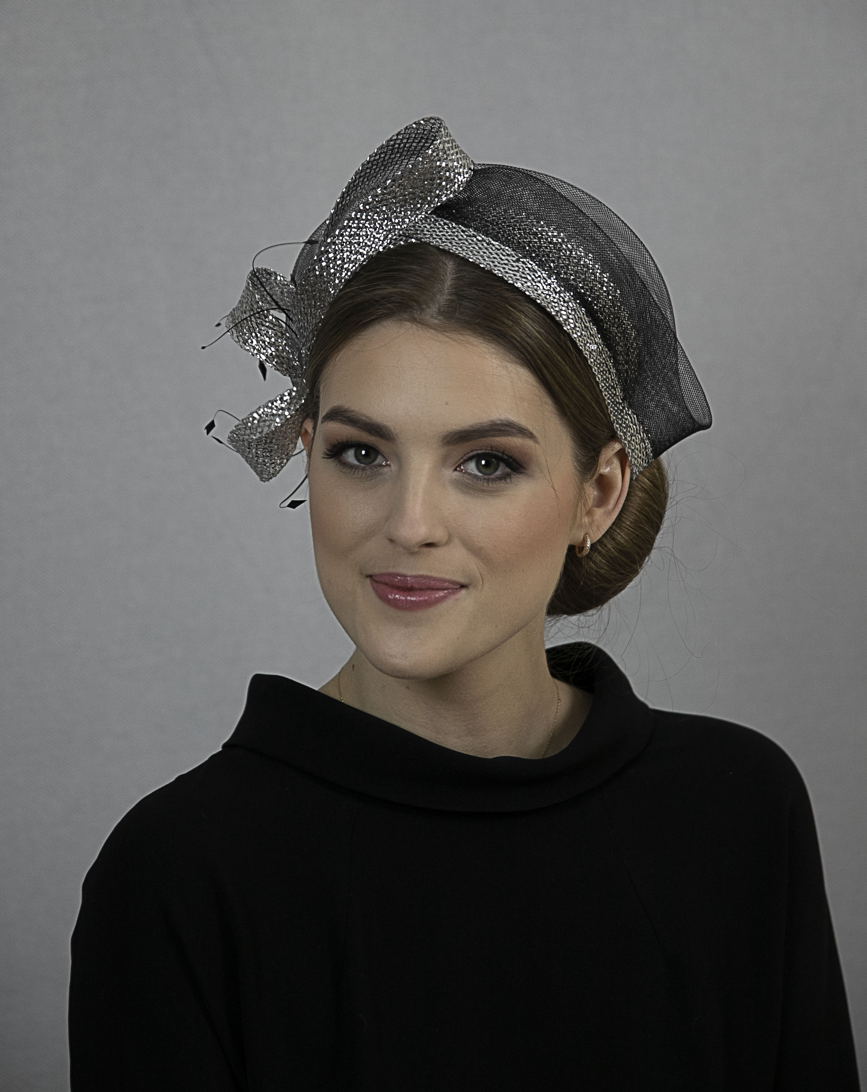 Black and silver fascinator headband. - Image 3